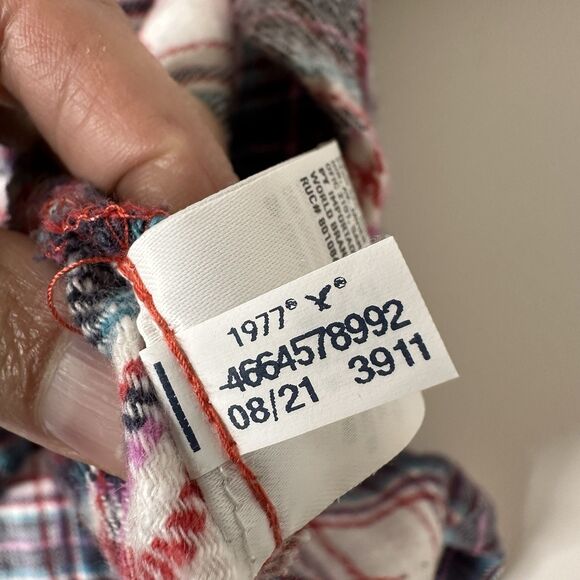 American Eagle Flannel Shirt Women’s Sz M Mixed Plaid Fall Outdoor Cabincore - Picture 8 of 12